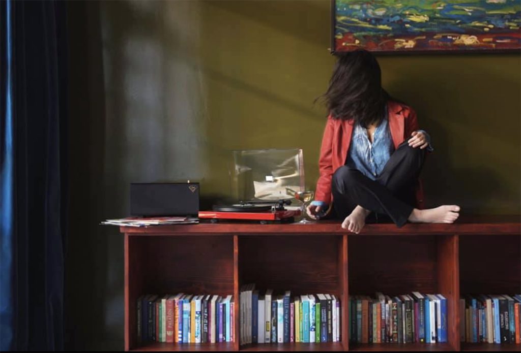 Վրաստանում գտնվող հյուրանոցներ և հոսթելներ. Stamba: Գտնվում է Թբիլիսիի կենտրոնական զբոսաշրջային տարածքում: Մոտակայքում են գտնվում բազմաթիվ խանութներ, ռեստորանների և ժամանցի վայրեր: Սա քաղաքի պատմական հատվածն է, որն առանձնանում է միայն իրեն բնորոշ ճարտարապետությամբ: